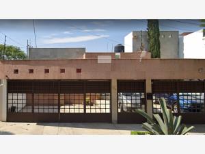 Casa en venta en Ciudad Satelite, Naucalpan de Juárez — foto 2 de 17