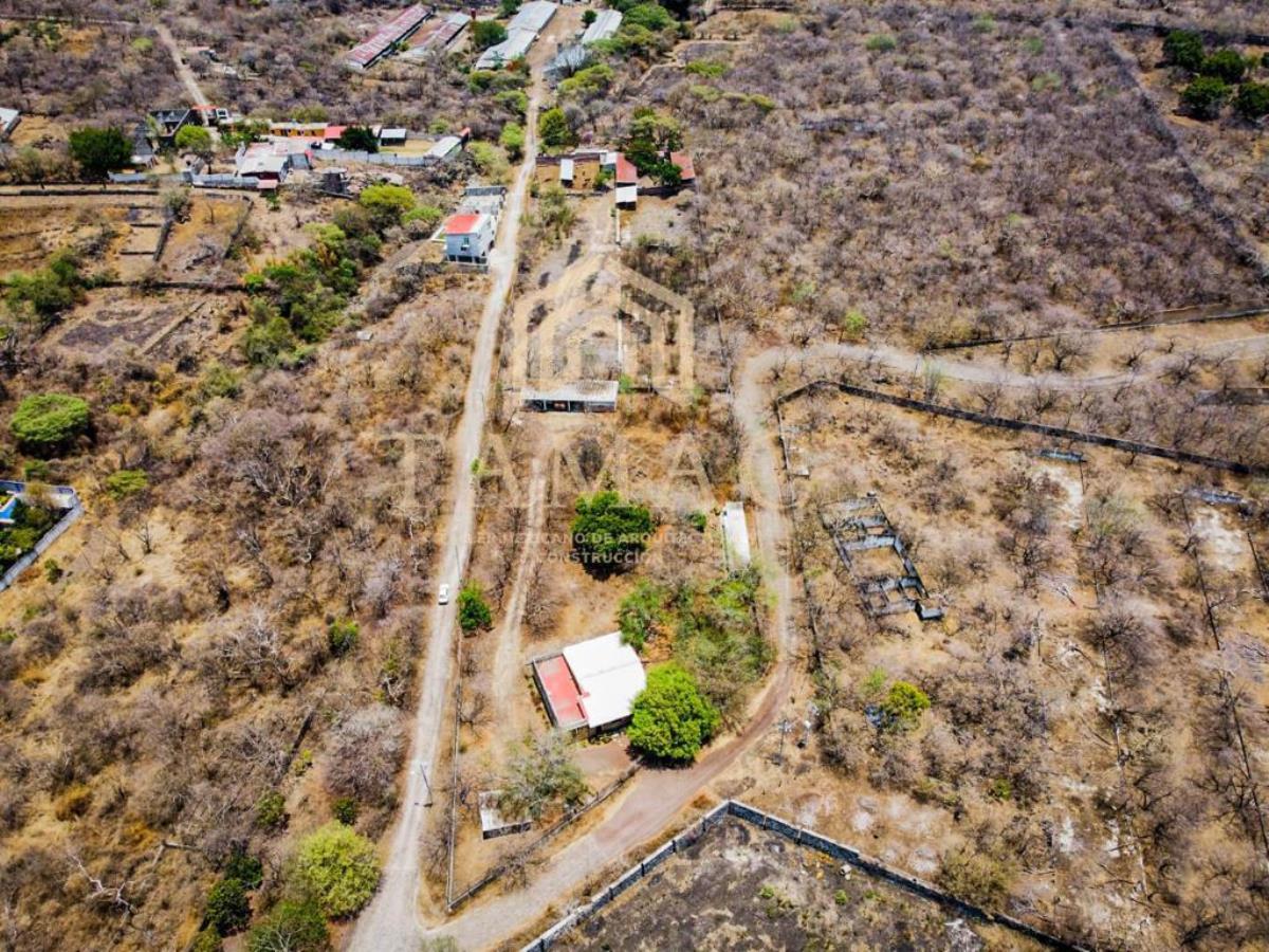 Terreno en venta en Tepoztlan Centro, Tepoztlán — foto 1 de 8