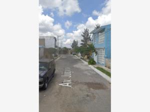 Casa en venta en Hacienda Santa Fe, Tlajomulco de Zúñiga — foto 3 de 5