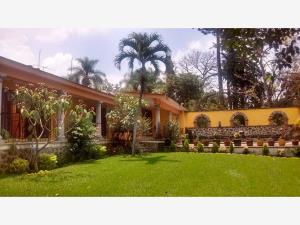 Casa en venta en Extensión Vista Hermosa, Cuernavaca — foto 2 de 32