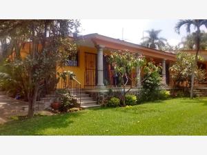 Casa en venta en Extensión Vista Hermosa, Cuernavaca — foto 3 de 32