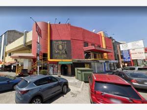 Local en remate en Ciudad Satelite, Naucalpan de Juárez, México