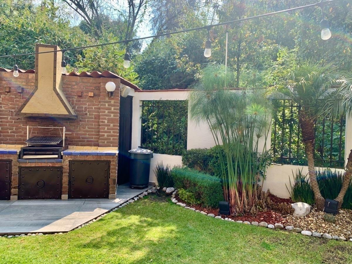 Casa en venta en San Nicolás Totolapan, La Magdalena Contreras — foto 1 de 24