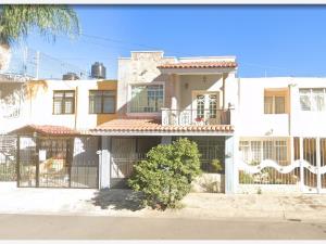 Casa en venta en Jardines de Guadalupe, Guadalajara — foto 2 de 12