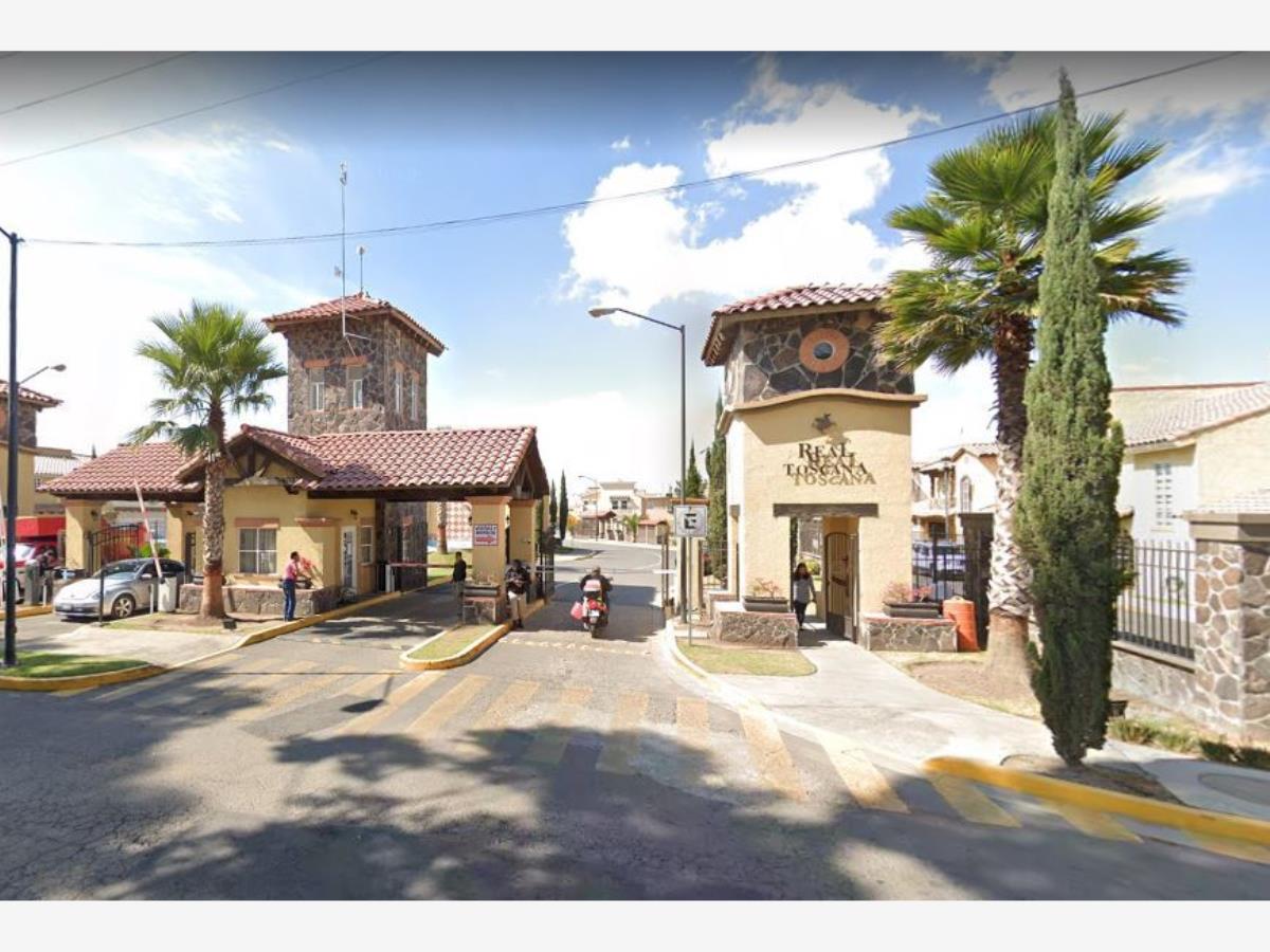 Casa en venta en Real Toscana, Tecámac — foto 1 de 11