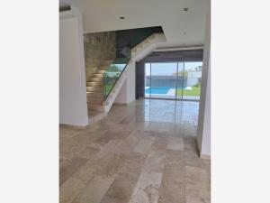 Casa en venta en Lomas de Cocoyoc, Atlatlahucan — foto 3 de 42