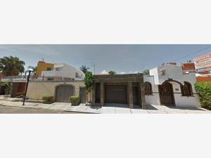 Casa en venta en El Monte, Salamanca — foto 3 de 5