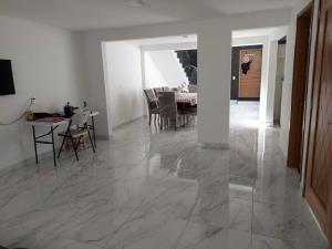 Casa en venta en Ilustres Novohispanos, Morelia — foto 2 de 12