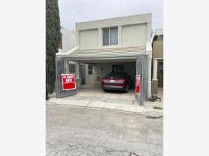 Casa en venta en Linda Vista, Guadalupe, Nuevo León