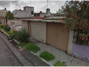 Casa en venta en Izcalli Jardines, Ecatepec de Morelos — foto 3 de 19
