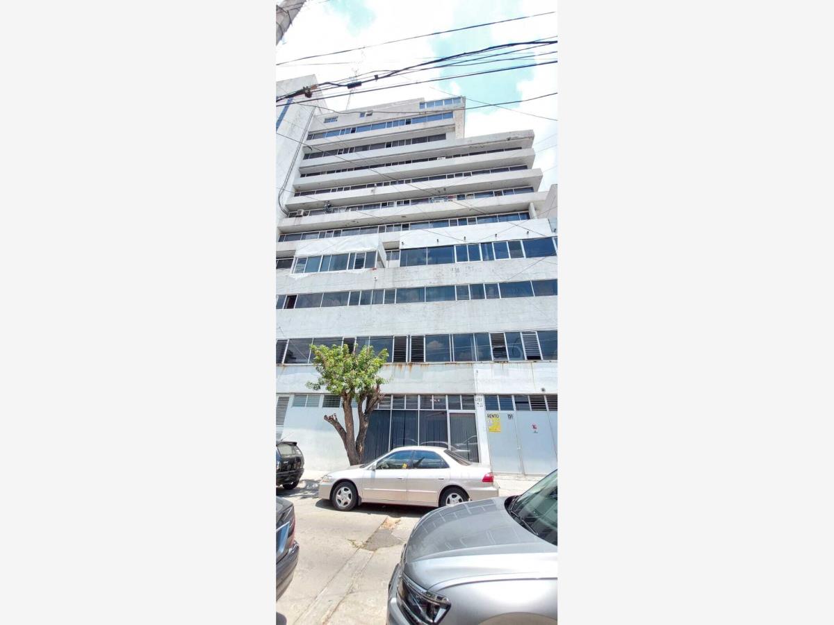 Local en venta en Jardines de Irapuato, Irapuato — foto 1 de 11