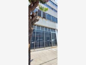 Local en venta en Jardines de Irapuato, Irapuato — foto 3 de 11