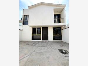 Casa en venta en Valle Dorado, Tlalnepantla de Baz — foto 3 de 24