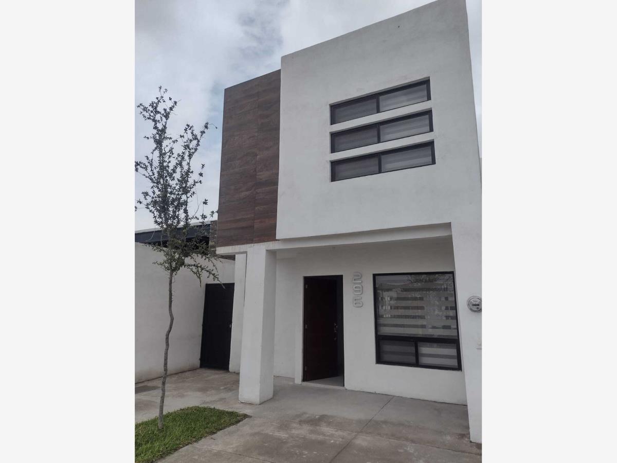 Casa en venta en Puerta de Hierro, Torreón — foto 1 de 21