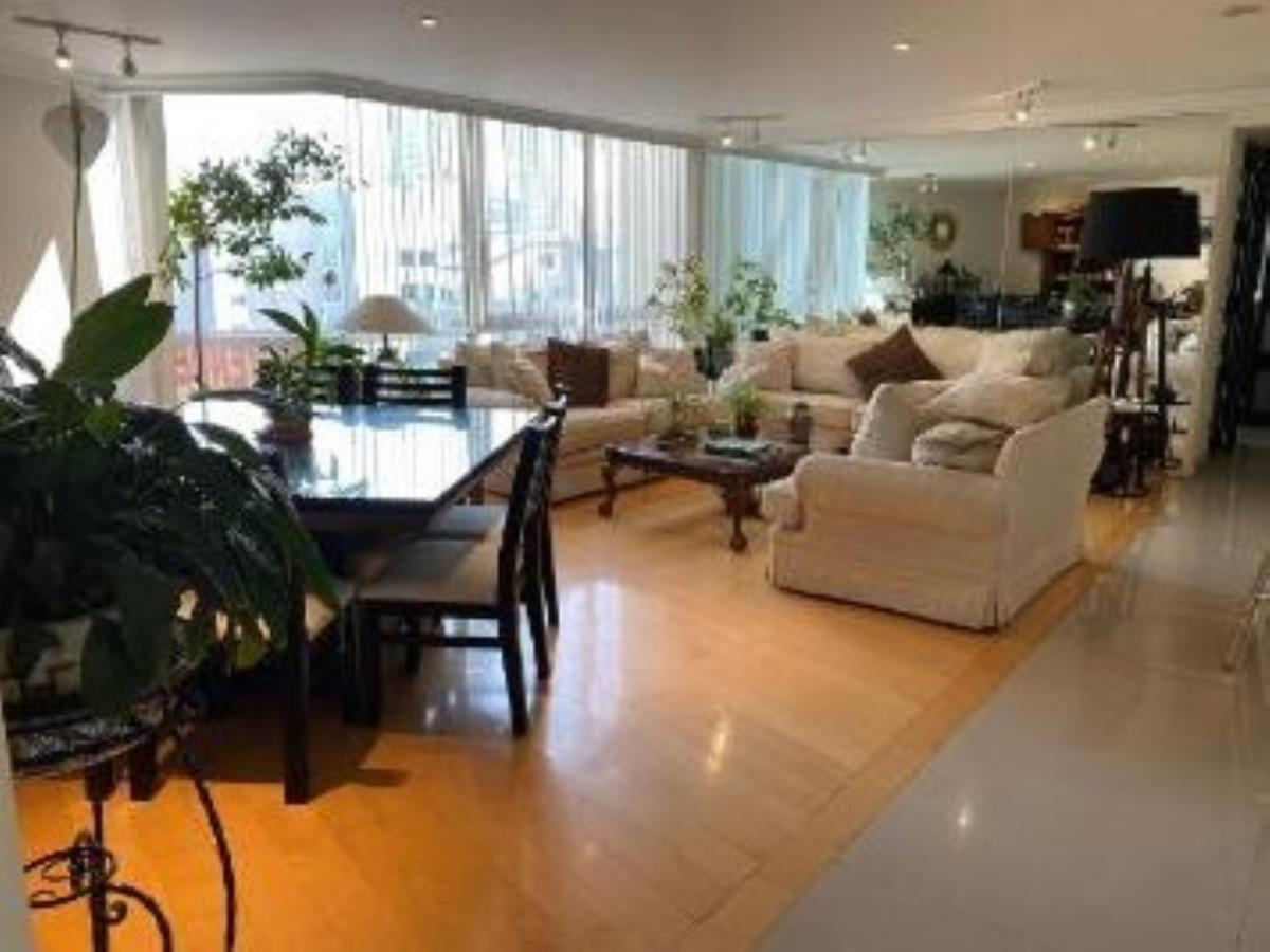 Casa en venta en Boulevares, Naucalpan de Juárez — foto 1 de 19