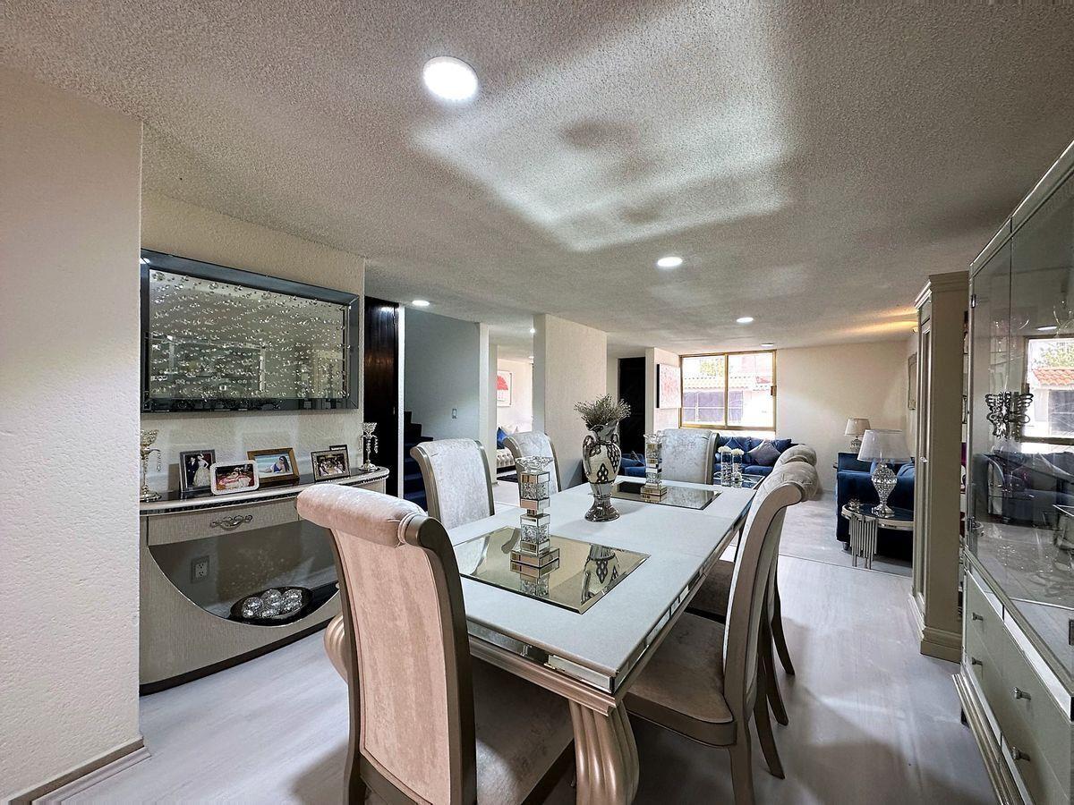 Casa en venta en Valle Dorado, Tlalnepantla de Baz — foto 1 de 24