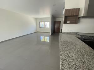 Casa en venta en El Alcázar (Casa Fuerte), Tlajomulco de Zúñiga — foto 3 de 18