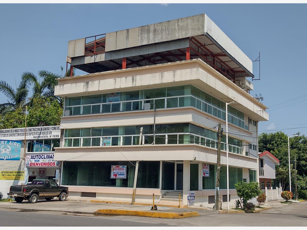 Edificio en renta en Obras Sociales, Poza Rica de Hidalgo — foto 1 de 15