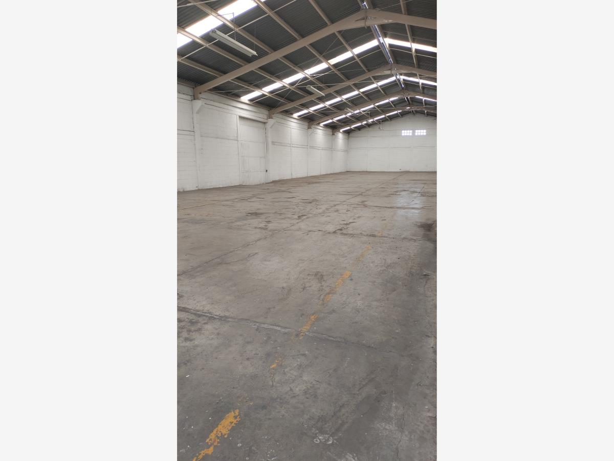 Bodega en renta en Nazario S Ortiz Garza, Saltillo — foto 1 de 5