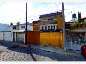 Casa en venta en Bosques del Valle 1a Sección, Coacalco de Berriozábal — foto 2 de 10