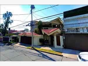 Casa en venta en Lomas de Tecamachalco, Naucalpan de Juárez — foto 2 de 10