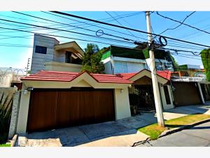 Casa en venta en Lomas de Tecamachalco, Naucalpan de Juárez — foto 3 de 10