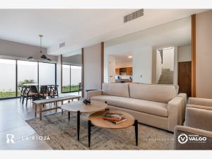 Casa en venta en La Rioja Residencial, Torreón — foto 2 de 10