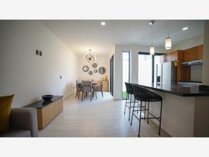 Casa en venta en El Campanario, Zapopan — foto 3 de 15