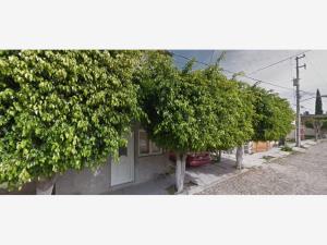 Casa en venta en Los Naranjos, Celaya — foto 2 de 5