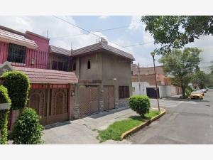 Casa en San Pedro El Chico, Gustavo A. Madero, Ciudad de México