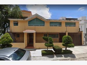 Casa en venta en Ciudad Brisa, Naucalpan de Juárez, México