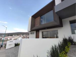 Casa en venta en Bosques Tres Marias, Morelia — foto 3 de 9