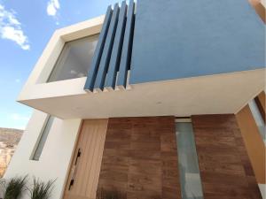 Casa en venta en Bosques Tres Marias, Morelia — foto 3 de 73