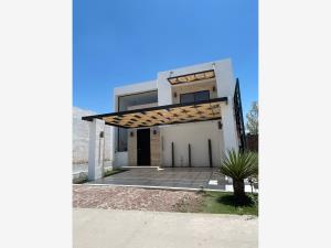 Casa en venta en Altozano la Nueva Laguna, Gómez Palacio — foto 2 de 14