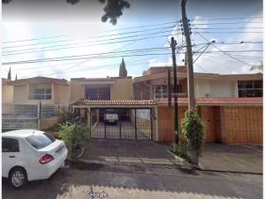 Casa en venta en Bosques de La Victoria, Guadalajara — foto 2 de 13