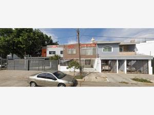 Casa en venta en Tabachines, Zapopan — foto 2 de 10
