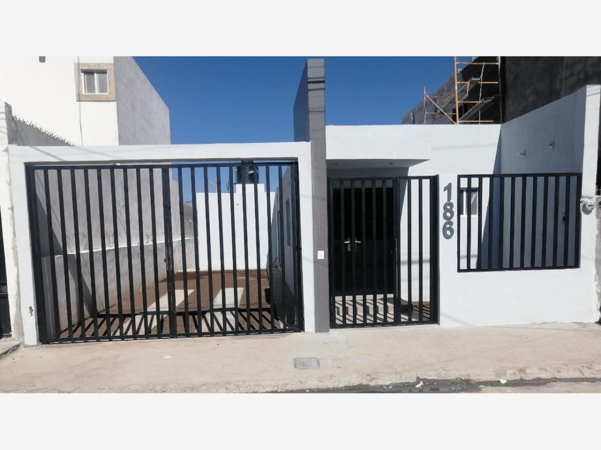 Casa en venta en Ciudad las Torres, Saltillo — foto 1 de 13