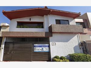 Casa en Lomas Verdes 3a Sección, Naucalpan de Juárez, México