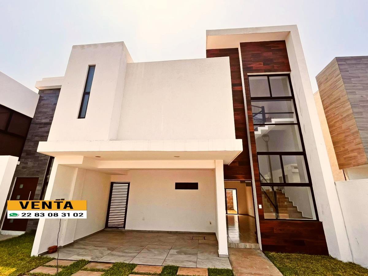 Casa en venta en Lomas del Sol, Alvarado — foto 1 de 21
