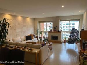Departamento en venta en Hacienda de las Palmas, Huixquilucan — foto 3 de 29