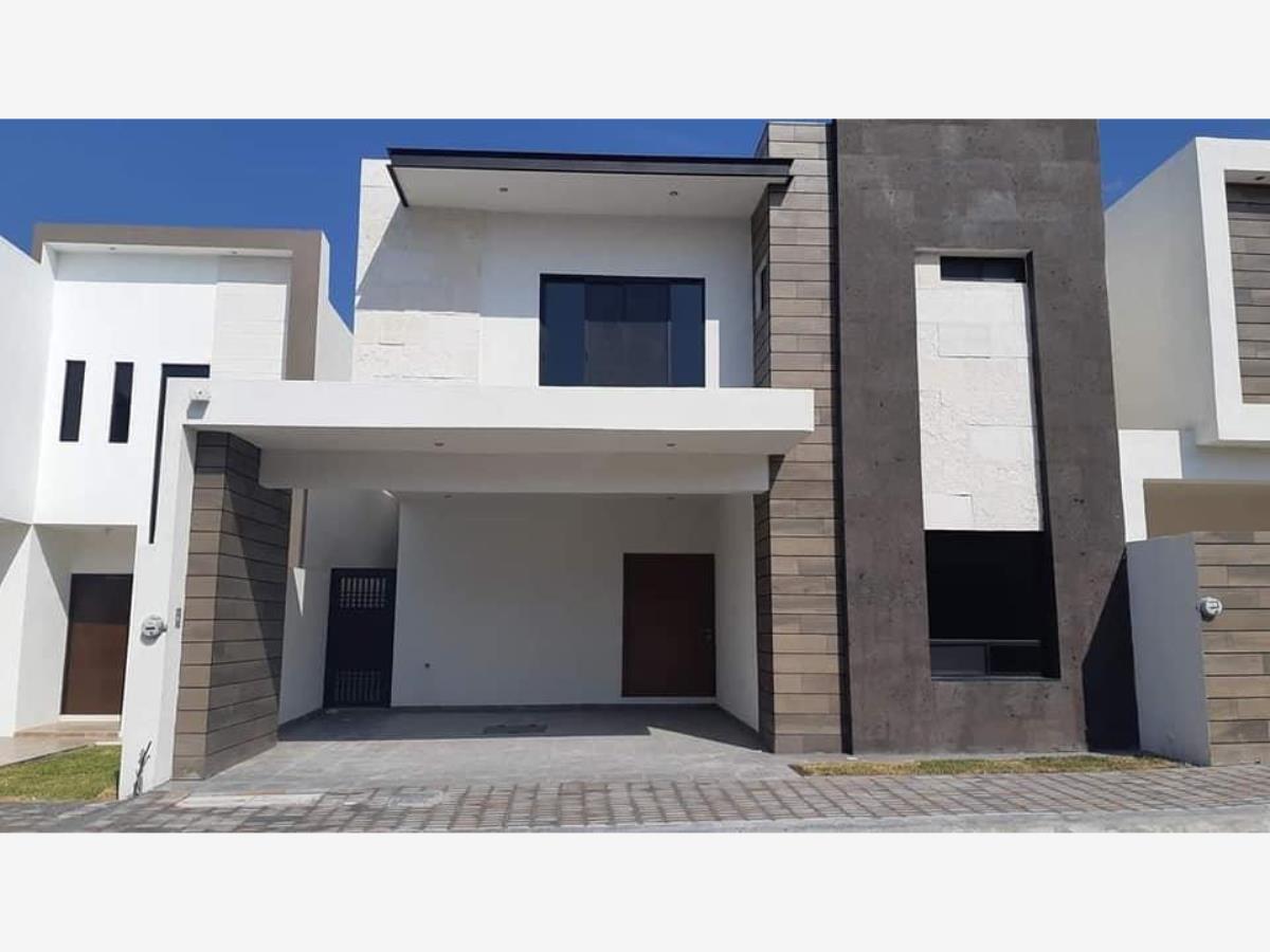 Casa en venta en Privanzas del Campestre, Arteaga — foto 1 de 18