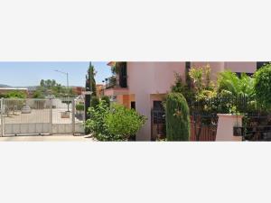 Casa en venta en Arboledas de Ibarrilla, León — foto 2 de 5