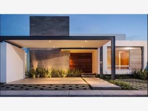 Espectacular. Casas en Venta de Una Planta. Acabados de Lujo. Cañadas del Arroyo.