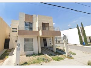 Casa en venta en Privadas de Santa Catarina, Santa Catarina — foto 2 de 14
