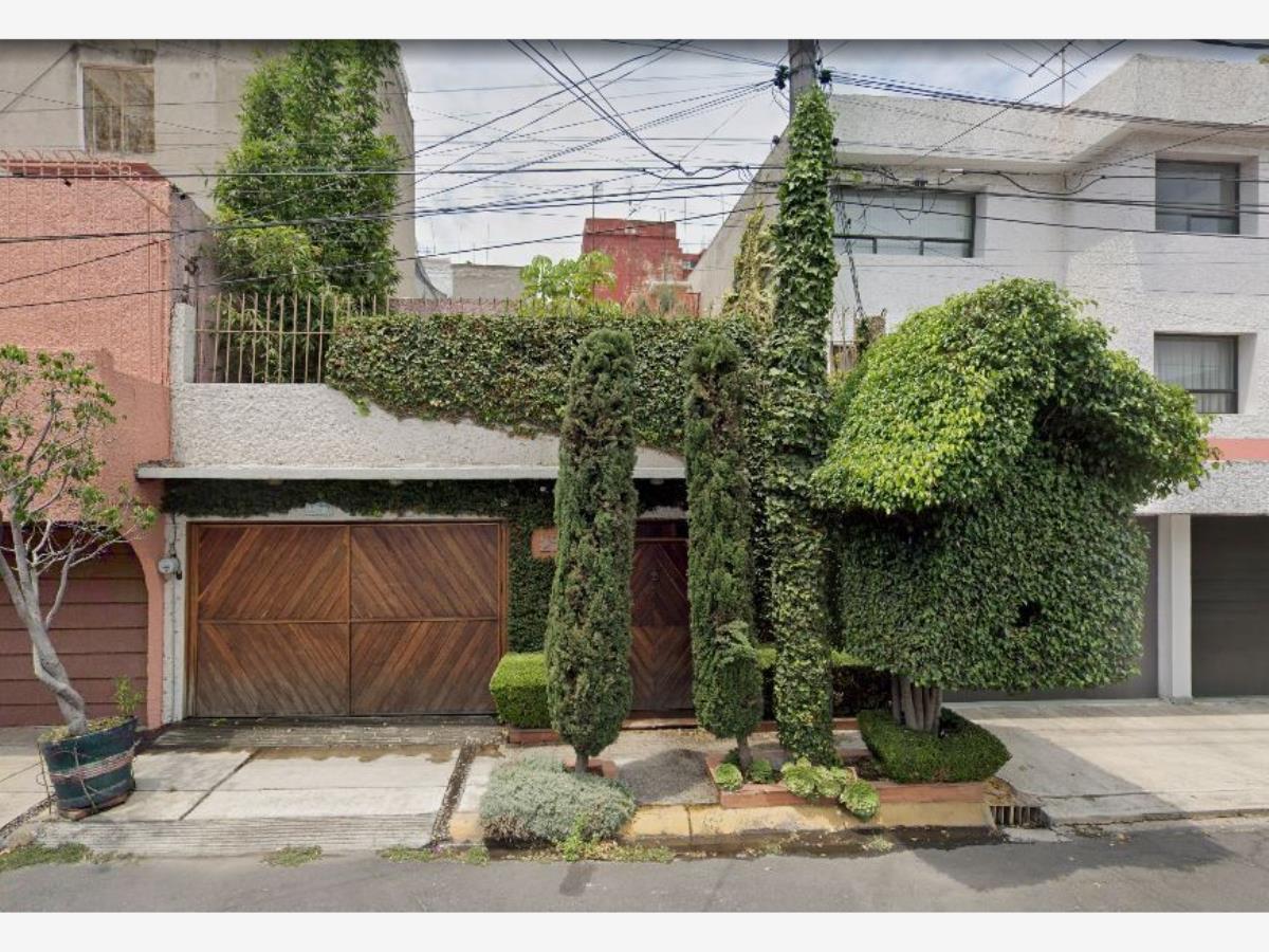 Casa en venta en Campestre Churubusco, Coyoacán — foto 1 de 12