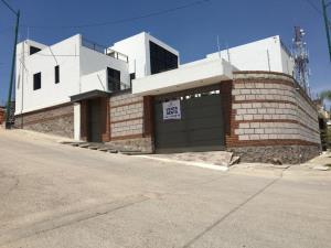 Casa en venta en Arbide, León — foto 2 de 17