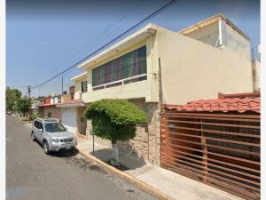 Casa en venta en Valle de Santa Mónica, Tlalnepantla de Baz — foto 3 de 4