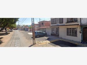 Casa en venta en Valle del Sol, Irapuato — foto 3 de 5