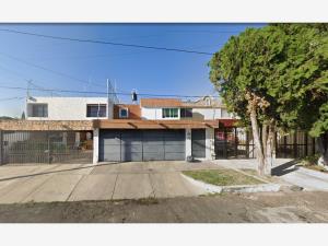 Casa en venta en Prados de Guadalupe, Zapopan — foto 2 de 12