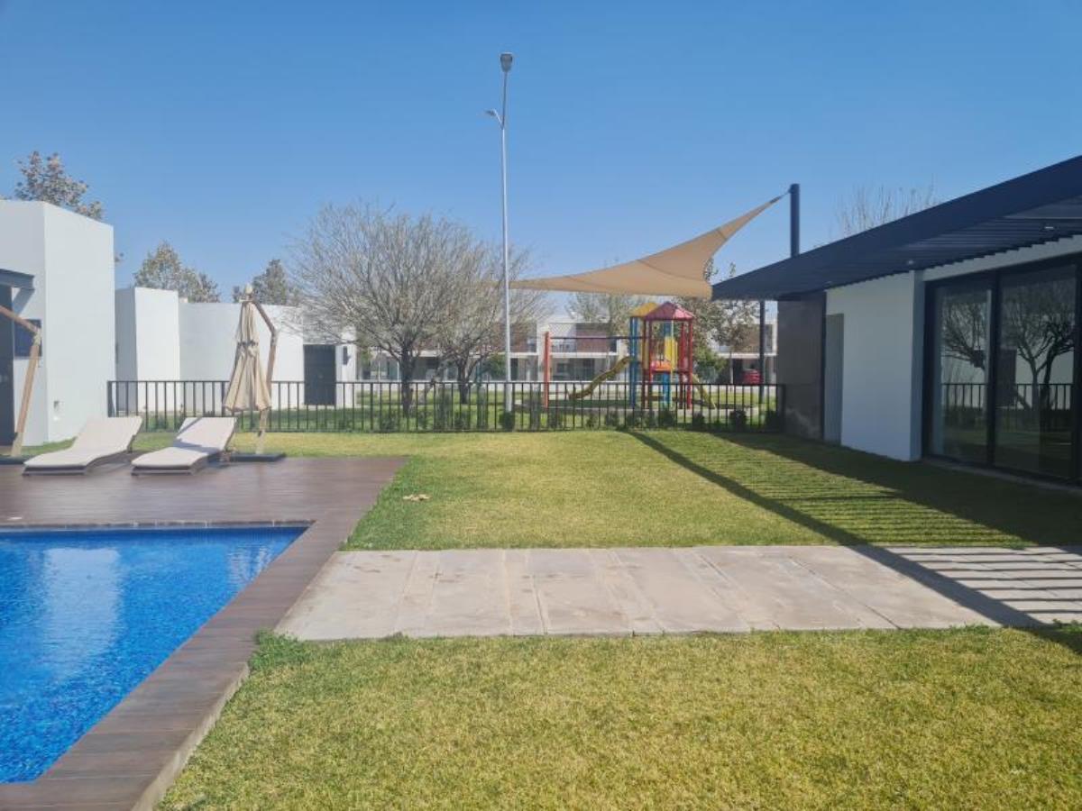 Casa en renta en Residencial Palma Real, Torreón — foto 1 de 34